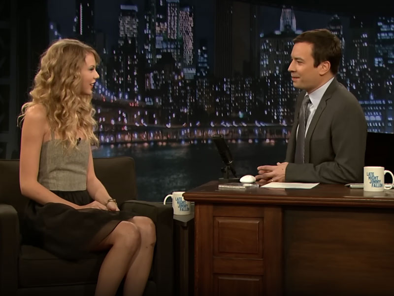 Taylor Swift @ Late Night with Jimmy Fallon (Original Air Date: Nov 02, 2009)